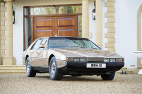 Aston Martin Lagonda Saloon (1979) - als Lot 214 an der Bonhams "Aston Martin" Versteigerung 2017