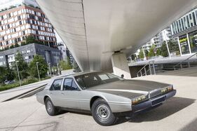 Aston Martin Lagonda Série 1 (1981) - als Lot 012 angeboten an der Artcurial Sur les Champs Versteigerung am 22. Oktober 2023