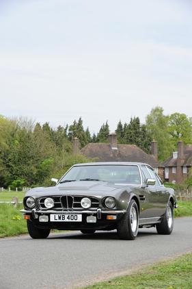 Aston Martin Lagonda Series 1 7.0 Litre Saloon (1974) - als Lot 28 an der Bond Street Versteigerung von Bonhams am 6. Dezember 2015