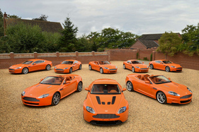 Aston Martin Orange Collection (2010/2011) - angeboten als Lot 107 bis 114 an der Bonhams Zoute Versteigerung am 8. Oktober 2023 Aston Martin Orange Collection (2010/2011) - angeboten als Lot 107 bis 114 an der Bonhams Zoute Versteigerung am 8. Oktober 2023