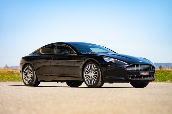 Bild: Aston Martin Rapide (2011) - als Lot 66 an der Versteigerung der Oldtimer Galerie in Toffen am 21. März 2026