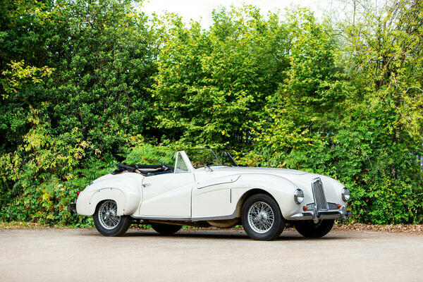 Aston Martin Two Litre Sports (1950) - kompakter Sportwagen