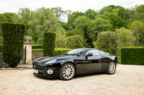 Aston Martin V12 Vanquish S 2+2 Ultimate Coupé (2007) - als Lot 239 an der Bonhams Goodwood Festival of Speed Versteigerung am 9. Juli 2021