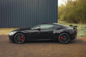 Aston Martin V12 Zagato Coupé (2013) - Lot 107 an der Bonhams ’Les Grandes Marques à Monaco’ Versteigerung am 10. Mai 2024 Aston Martin V12 Zagato Coupé (2013) - Lot 107 an der Bonhams ’Les Grandes Marques à Monaco’ Versteigerung am 10. Mai 2024