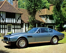 Aston Martin V8 (1974) - da hiess er bereits nur noch V8