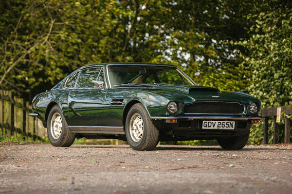 Aston Martin V8 Saloon Series 3 (1974) - als Lot 641 angeboten anlässlich Silverstone Auctions “NEC Classic Motor Show Sale" am 12. November 2022