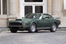 Aston Martin V8 Série 3 Stage 1 (1977) - als Lot 161 angeboten an der Artcurial Le Mans Classic Versteigerung am 9. Juli 2016