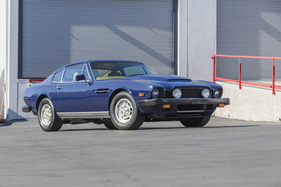 Aston Martin V8 Series 4 "Oscar India" Sports Saloon (1981) - als Lot 031 angeboten an der Bonhams Scottsdale Versteigerung am 27. Januar 2022