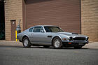 Aston Martin V8 Sports Saloon (1978) - angeboten als Lot 116 an der Bonhams The Greenwich Auction am 4. Juni 2023
