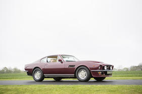 Aston Martin V8 Vantage (1981) - als Lot 242 an der Bonhams "Aston Martin" Versteigerung 2017