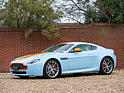 Bild: Aston Martin V8 Vantage Coupé (2010) - Lot 112 an der Bonhams Versteigerung "Les Grandes Marques du Monde à Paris" am 1. Februar 2024