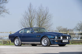 Bild Aston Martin V8 Vantage 'Series 2' Sports Saloon (1980) - angeboten als Lot 212 an der Aston Martin Werksversteigerung von Bonhams am 9. Mai 2015