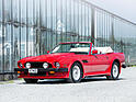 Bild: Aston Martin V8 Vantage Volante (1989) - Lot 236 an der Bonhams Goodwood Revival Versteigerung am 9. September 2023