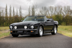 Aston Martin V8 Vantage Volante (1989) - als Lot 249 an der RM/Sotheby's Arizona Versteigerung 2017 angeboten