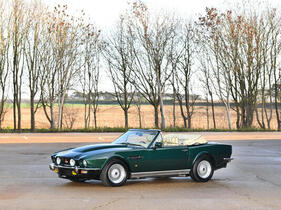 Aston Martin V8 Vantage Volante 6.3-Litre "Prince of Wales" (1989) - Lot 125 an der Bonhams Versteigerung "Les Grandes Marques du Monde à Paris" am 1. Februar 2024