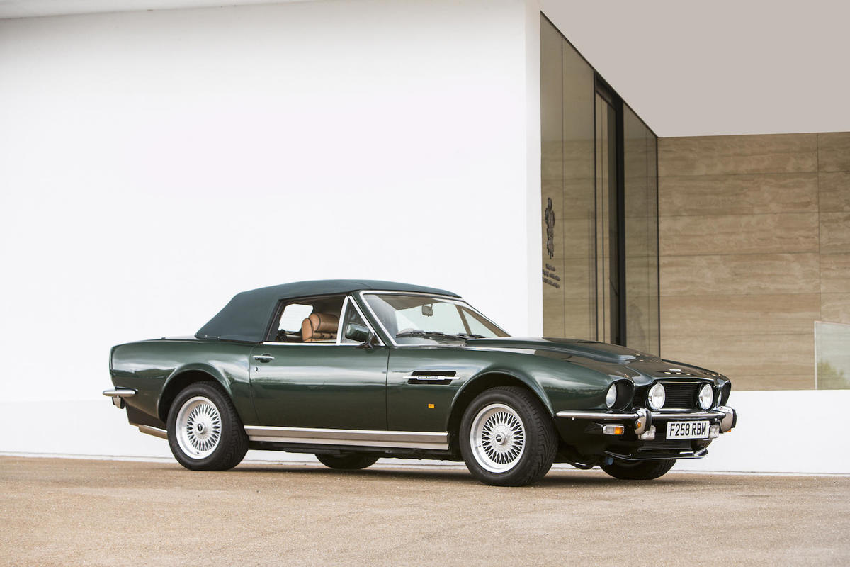 Aston Martin V8 Vantage Volante 'Prince of Wales' (1989) - als Lot 05 an der Bonhams Bond Street Versteigerung am 4. Dezember 2016