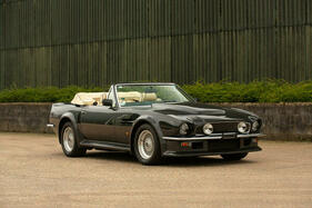 Aston Martin V8 Vantage Volante 'X-Pack' (1989) - als Lot 104 angeboten an der Bonhams 'Les Grandes Marques à Monaco’ Versteigerung am 13. Mai 2022 Aston Martin V8 Vantage Volante 'X-Pack' (1989) - als Lot 104 angeboten an der Bonhams 'Les Grandes Marques à Monaco’ Versteigerung am 13. Mai 2022