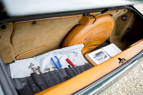 Aston Martin V8 Vantage Zagato (1983) - der Kofferraum war deutlich kleiner als beim normalen Vantage, trotz Notrad