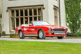 Aston Martin V8 Volante (1979) - als Lot 222 an der Bonhams Aston Martin Versteigerung am 2. Juni 2018 angeboten