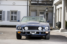 Aston Martin V8 Volante (1980) - angeboten an der Bonhams Spa Classic Versteigerung am 21. Mai 2017