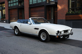 Aston Martin V8 Volante (1988) - als Lot 2038 an der RM Open Roads Fall 2020 Online-Versteigerung