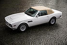Aston Martin V8 Volante Cabriolet (1984) - angeboten als Lot 363 an der Bonhams-Versteigerung im Grand Palais Paris am 4. Februar 2016