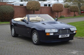 Aston Martin V8 Zagato Vantage Volante (1989) - selten und daher im Preis steigend - am 18. Mai 2013 an der Aston Martin Works Bonhams-Versteigerung in Newport verkauft