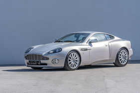 Aston Martin Vanquish (2001) - als Lot 138 an der Bonhams Bonmont Versteigerung am 20. Juni 2021