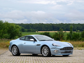 Aston Martin Vanquish S 2+2 Coupé (2005) - angeboten als Lot 164 an der Bonhams Zoute Versteigerung am 8. Oktober 2023