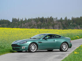 Aston Martin Vanquish S (2005) - Lot 130 an der Bonhams Bonmont Versteigerung am 30. Juni 2024