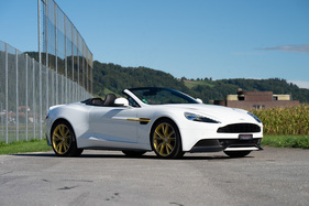 Aston Martin Vanquish Volante 60th Anniversary (2015) - als Lot 80 an der Versteigerung "Klassische Automobile & Motorräder" der Oldtimer Galerie in Toffen am 18. Oktober 2025