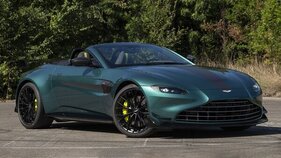 Aston Martin Vantage F1 Edition Roadster (2021) - als 155 an der Broad Arrow Zoute Concours Versteigerung 2025