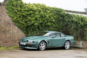 Aston Martin Vantage Le Mans Coupé (2000) - als Lot 236 an der Bonhams "Aston Martin" Versteigerung 2017