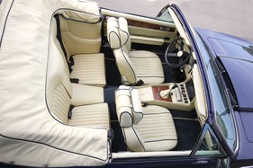 Aston Martin Vantage Volante (1981)
