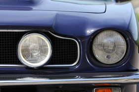 Aston Martin Vantage Volante (1981)