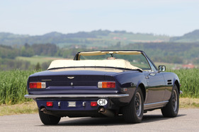 Aston Martin Vantage Volante (1981)