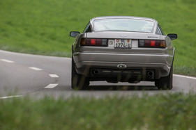 Aston Martin Virage (1990) - eher auf breiten als auf schmalen Strassen zuhause