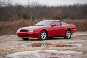 Aston Martin Virage 1992 () - als Lot 139 an der Bonhams Amelia Island Versteigerung am 8. März 2018