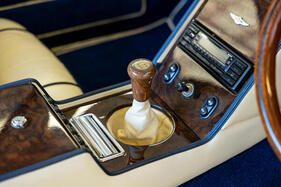 Aston Martin Virage Prototype (1986) – Fünfganggetriebe von ZF mit erstem Gang links hinten