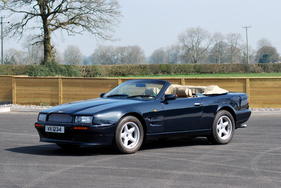 Aston Martin Virage Volante (1994) - angeboten als Lot 243 an der Aston Martin Werksversteigerung von Bonhams am 9. Mai 2015