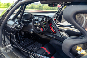 Aston Martin Vulcan (2015) - angeboten als Lot 053 an der Gooding & Co Versteigerung von Pebble Beach am 16./17. August 2019