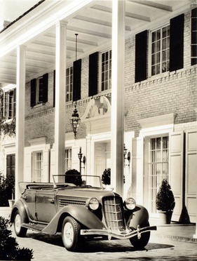 Auburn 654 (1936) - as a six-cylinder phaeton with four doors