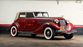 Auburn 852 Supercharged Phaeton Sedan (1936) - als Lot 165 an der Broad Arrow “The Academy of Art University Collection” San Francisco Auction 2025