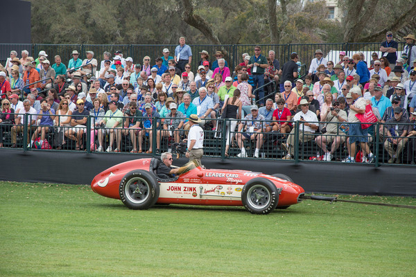 Auch Indianapolis-Rennwagen, wenn auch am Seil - Amelia Island Concours d'Elégance am 13. Màrz 2016