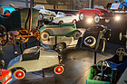 Bild: Auch Kinderautos - Nationalmuseum "Cité de l'Automobile" - Collection Schlumpf