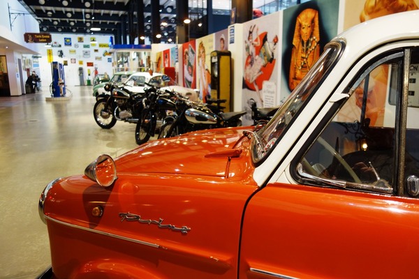 Auch Kleinwagen und Motorräder - Oldtimermuseum "Zylinderhaus"
