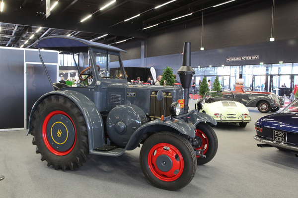 Auch Landmaschinen dürfen gezeigt werden - Classic Expo Salzburg 2019