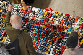 Auch Oldtimer im Westentaschenformat waren zu kaufen - Oldtimermesse St. Gallen 2019