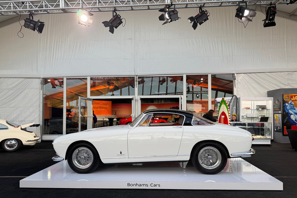 Auch der elegante Ferrari 250 Europa GT von 1956 scheiterte bei USD 1,5 Millionen - Bonhams Scottsdale Versteigerung 2025