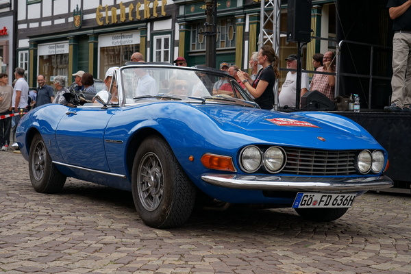 Auch ein Fiat, aber dieser hat Ferrari-Gene unter der Haube: Fiat Dino von 1968 – Einbecker Oldtimertage 2025